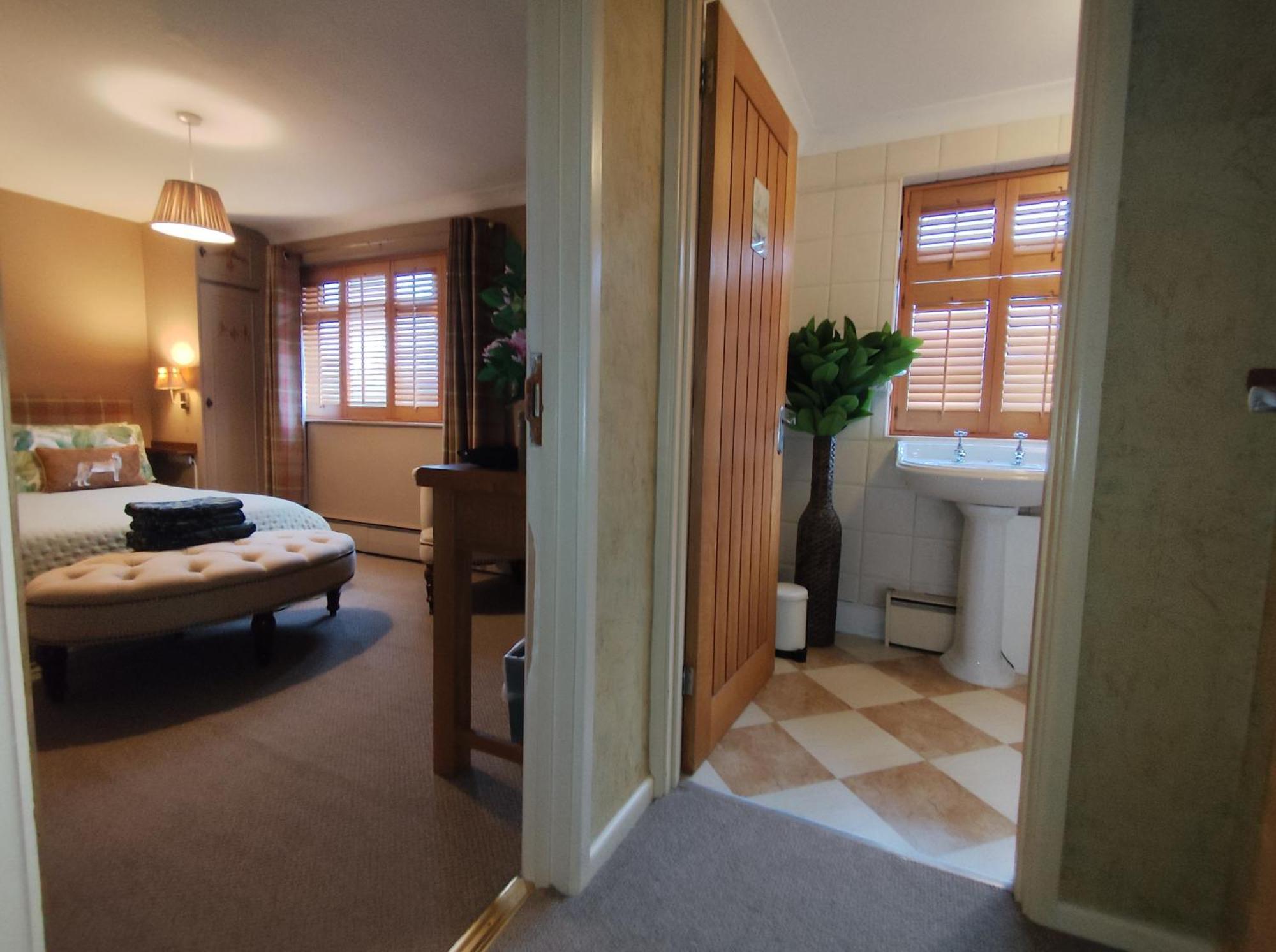 Richmond Lane Guest House - Aa Accredited Ромси Екстериор снимка